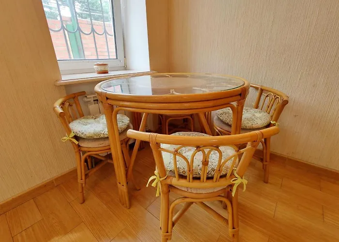 Country house будинок з басейном біля моря для сімейного відпочинку