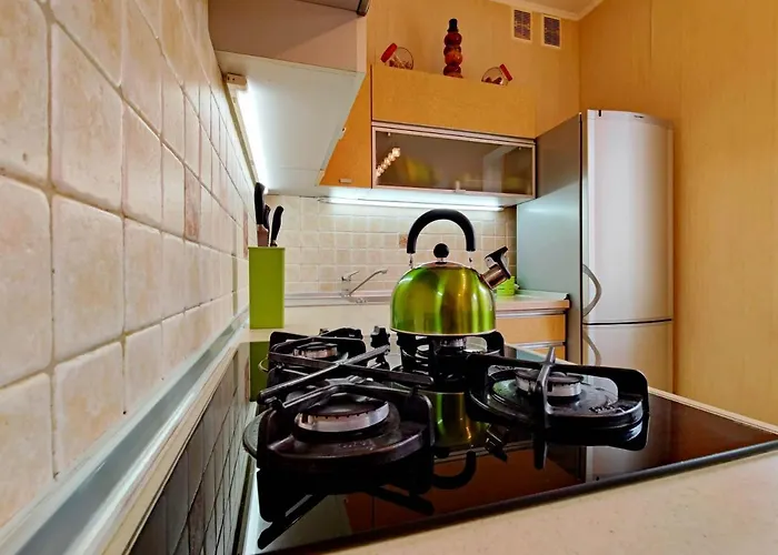 будинок з басейном біля моря для сімейного відпочинку Séjour à la campagne *