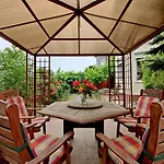 Casa di campagna будинок з басейном біля моря для сімейного відпочинку Odessa